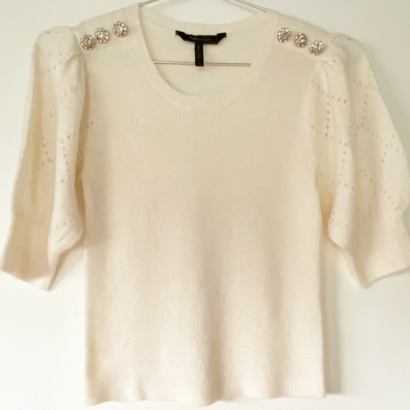 NWOT BCBG SWEATER - Picture 1 of 8